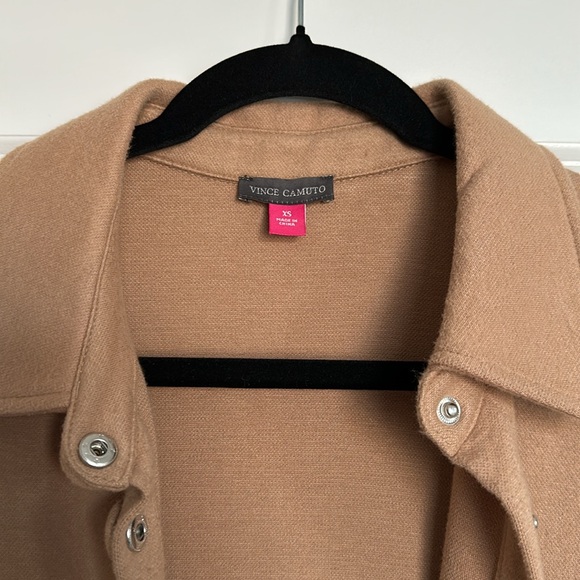 Vince Camuto Camel Shacket - Picture 3 of 5